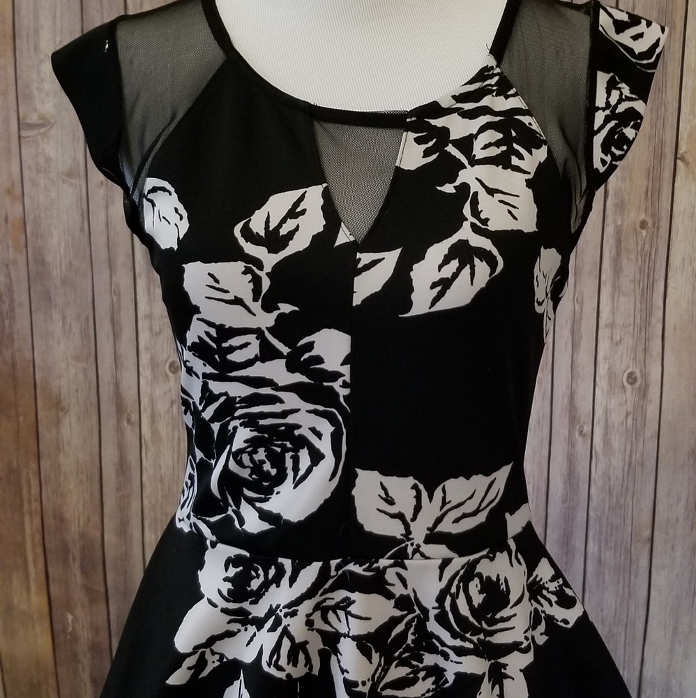 ☀️Peplum floral blouse☀️